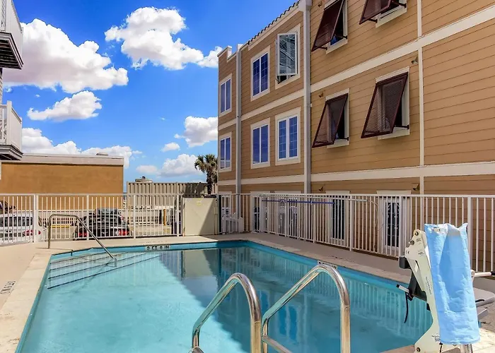 103 Terraces At Beachside